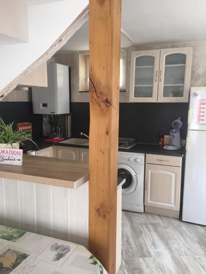 Petite Maison Au Coeur De L Auvergne Jumeaux Eksteriør bilde